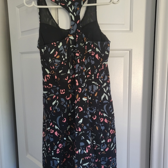Small Halara workout dress.  Black and multi colored dress. - Picture 2 of 6